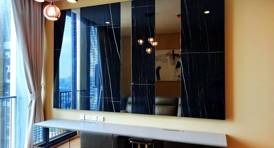 For rent 2 bedrooms condo in Watthana, Bangkok