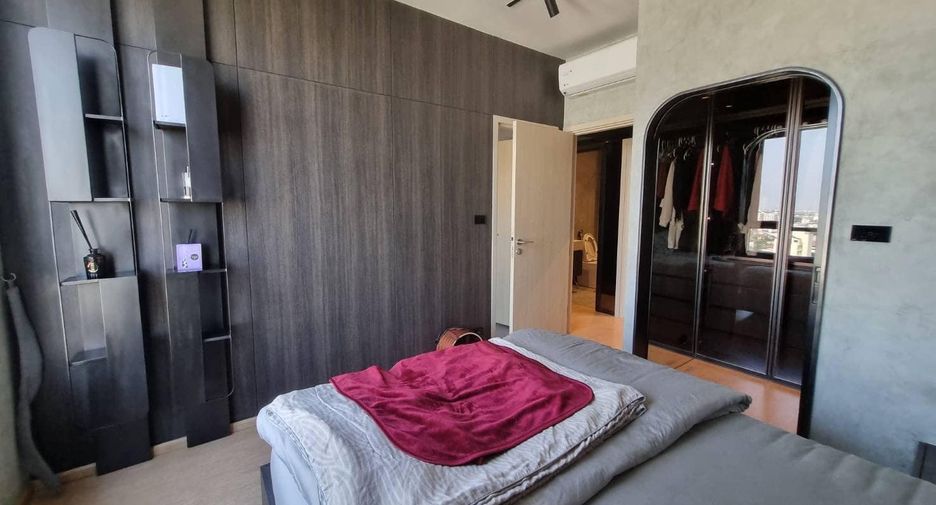 For rent 2 bedrooms condo in Watthana, Bangkok