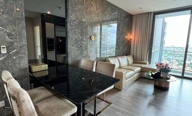 Condo en alquiler y en venta de 2 habitaciones en Khlong Toei, Bangkok