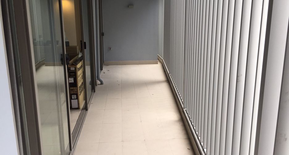 For rent and for sale 2 bedrooms condo in Watthana, Bangkok