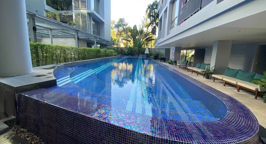 For rent and for sale 2 bedrooms condo in Watthana, Bangkok