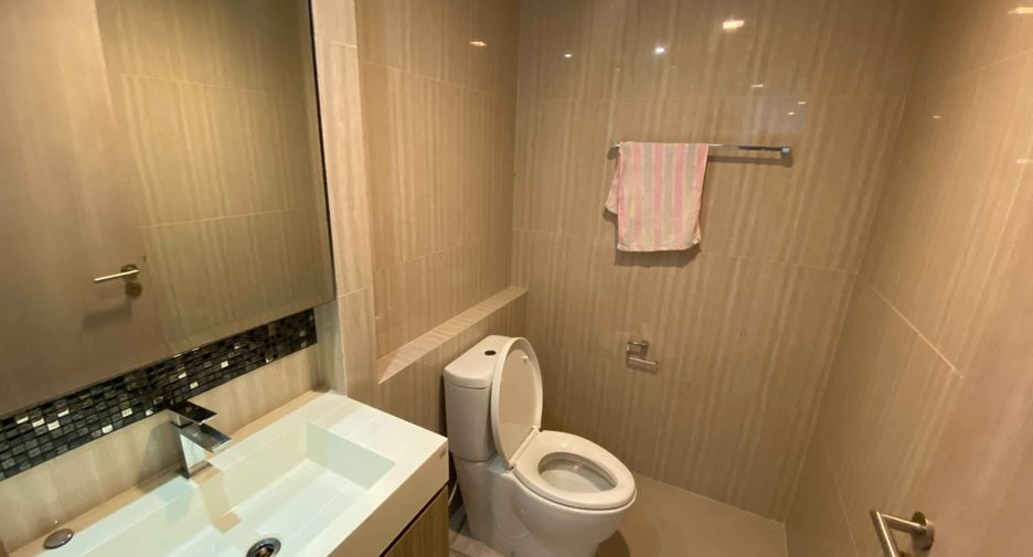 For rent and for sale 2 bedrooms condo in Watthana, Bangkok