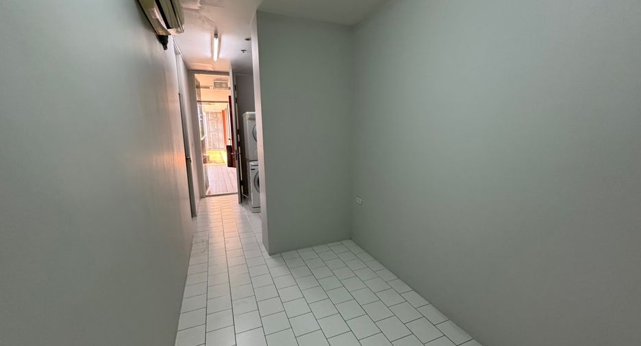 For rent 3 ベッドルーム condo in Watthana, Bangkok