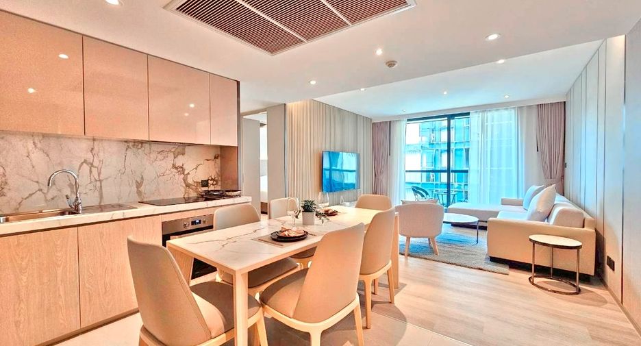 For rent 3 bedrooms condo in Watthana, Bangkok