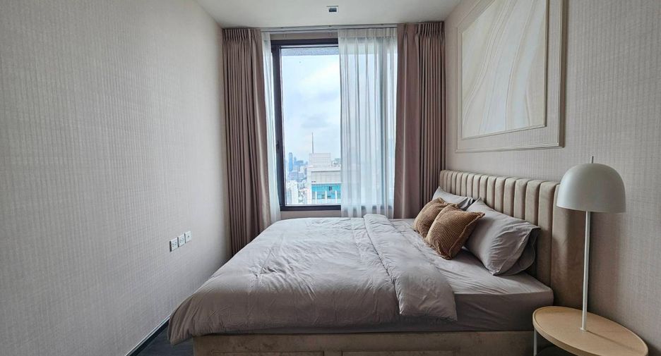 For rent 2 bedrooms condo in Khlong Toei, Bangkok