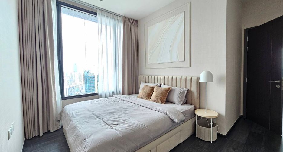 For rent 2 bedrooms condo in Khlong Toei, Bangkok