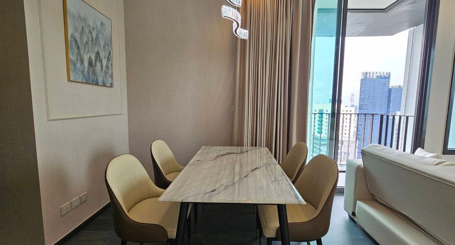 For rent 2 bedrooms condo in Khlong Toei, Bangkok
