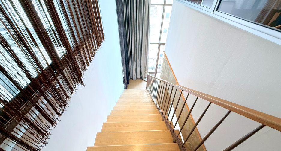 Condo en alquiler de 1 habitaciones en Khlong Toei, Bangkok
