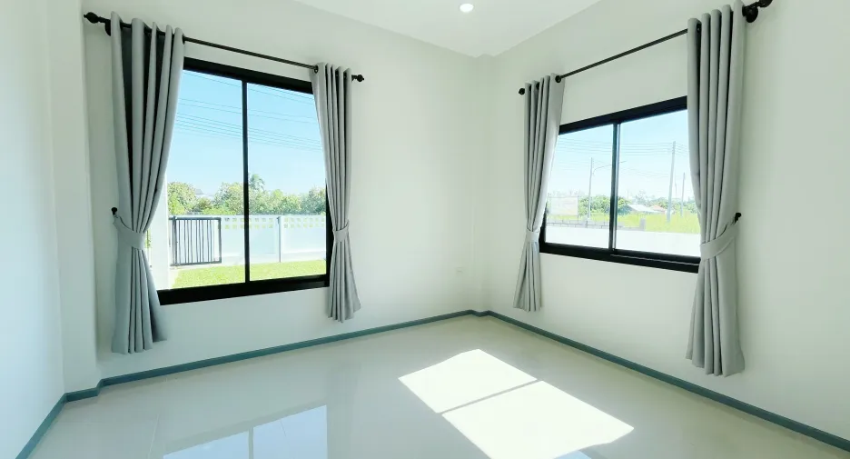 For sale 2 bedrooms house in Saraphi, Chiang Mai