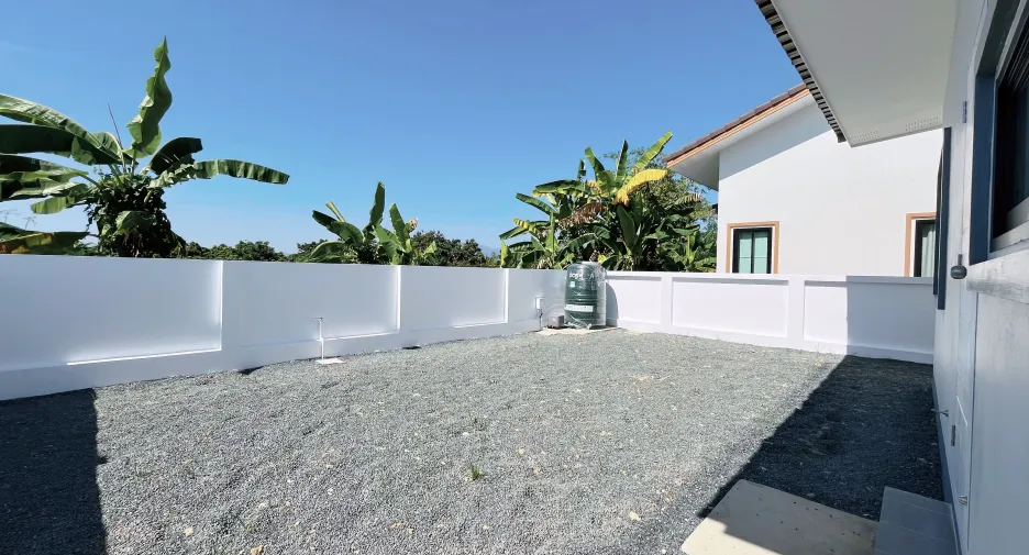 For sale 2 bedrooms house in Saraphi, Chiang Mai
