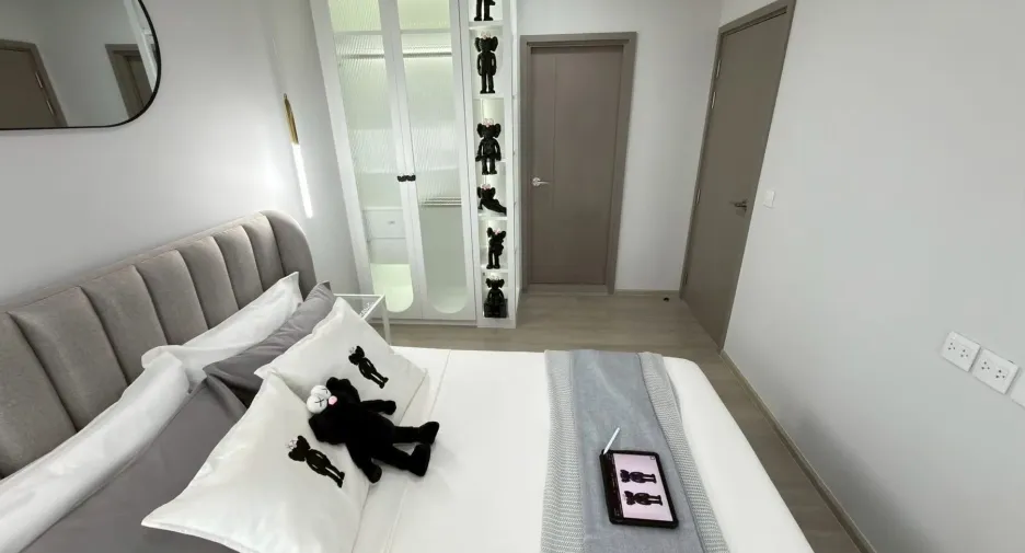 For rent 2 bedrooms condo in Phra Khanong, Bangkok