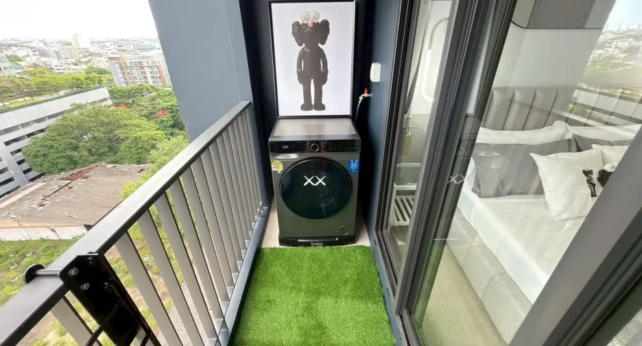 For rent 2 bedrooms condo in Phra Khanong, Bangkok