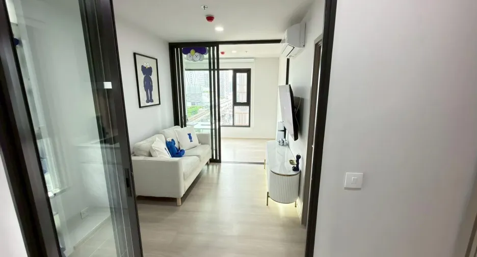For rent 2 bedrooms condo in Phra Khanong, Bangkok