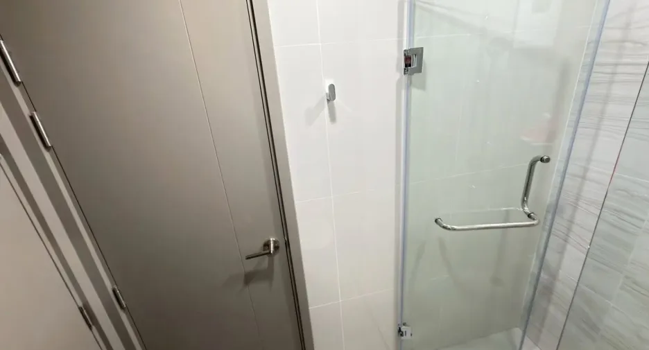 For rent 2 bedrooms condo in Phra Khanong, Bangkok