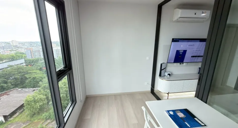 For rent 2 bedrooms condo in Phra Khanong, Bangkok