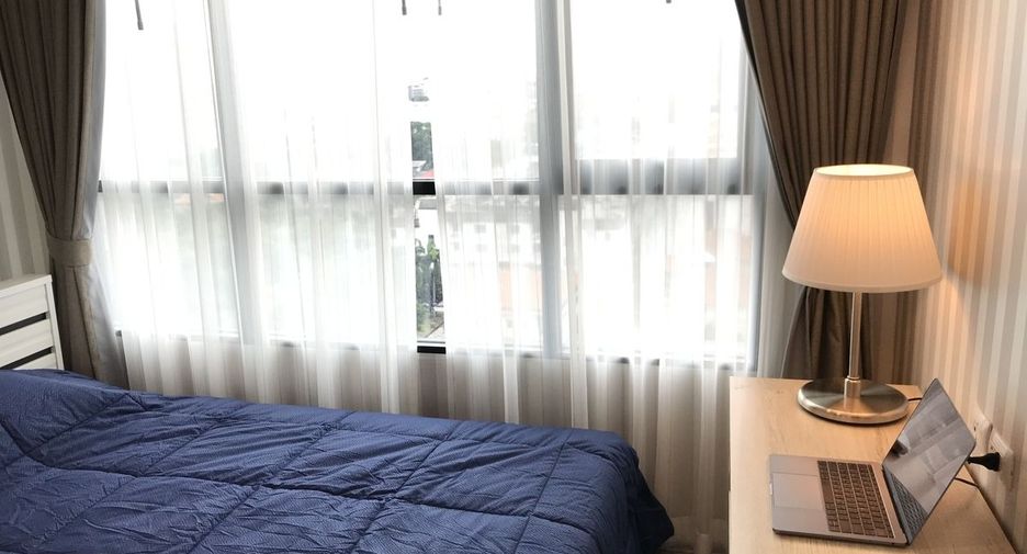 For rent 2 bedrooms condo in Bang Kapi, Bangkok