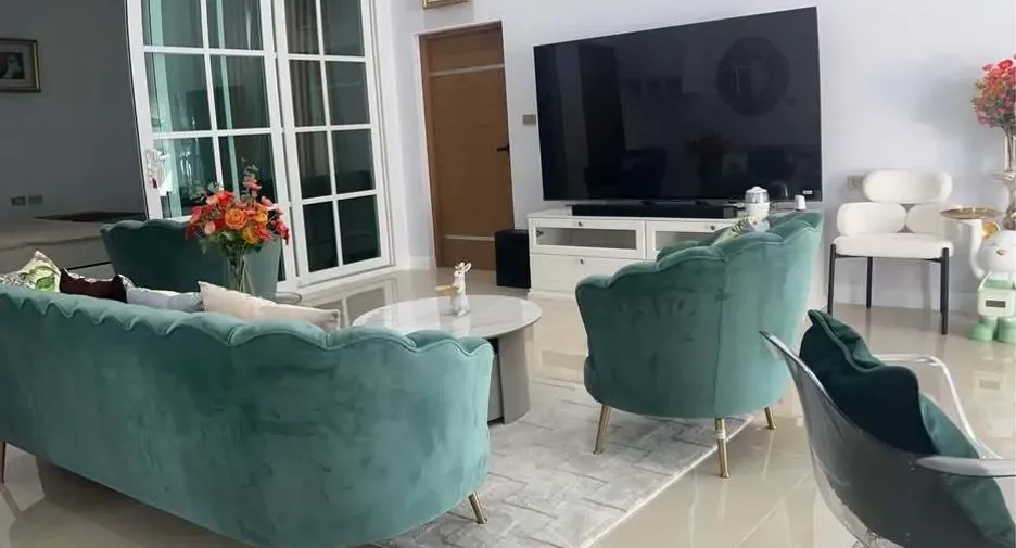 For sale and for rent 3 bedrooms house in Cha Am, Phetchaburi