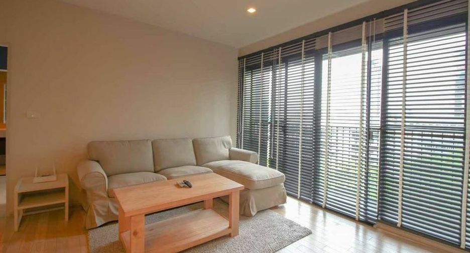 For rent 1 bed condo in Watthana, Bangkok