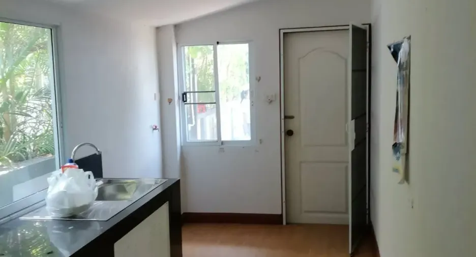 出售 4 卧室 独立屋 在 Hang Dong, Chiang Mai