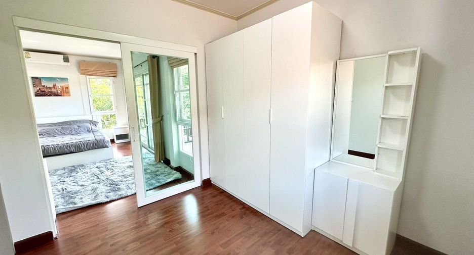 For sale and for rent 4 bedrooms house in Mueang Chiang Mai, Chiang Mai