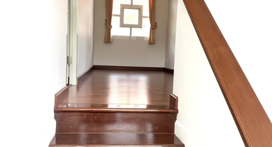 For sale and for rent 4 bedrooms house in Mueang Chiang Mai, Chiang Mai