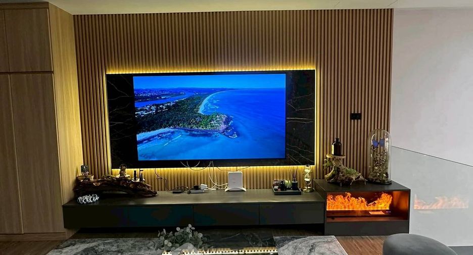 For sale 3 bedrooms townhouse in Wang Thonglang, Bangkok
