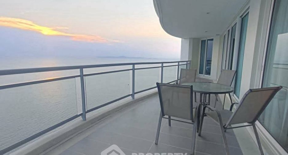 Condo en venta de 3 habitaciones en Jomtien, Pattaya