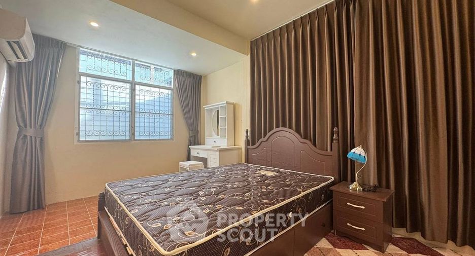 For sale 4 bedrooms house in South Pattaya, Pattaya