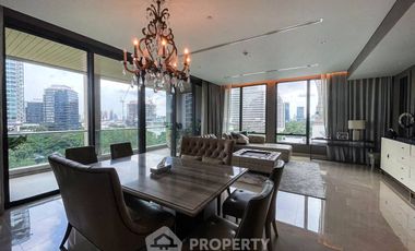 À louer 3 chambres condo à Pathum Wan, Bangkok