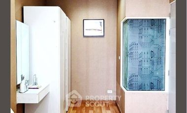 For rent 2 bedrooms condo in Ratchathewi, Bangkok