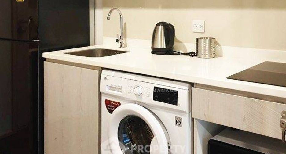 For rent 1 bed condo in Pathum Wan, Bangkok