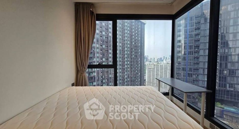 For rent 1 bed condo in Huai Khwang, Bangkok