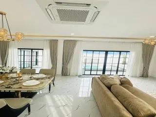 出售 3 卧室 独立屋 在 Bang Lamung, Chon Buri