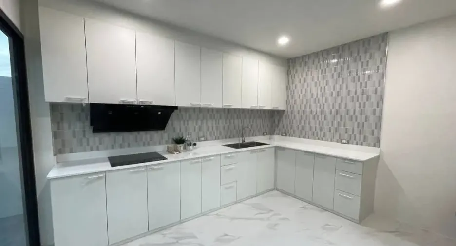 For sale 3 bedrooms house in Bueng Kum, Bangkok