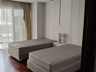 À louer 2 chambres appartement à Khlong Toei, Bangkok