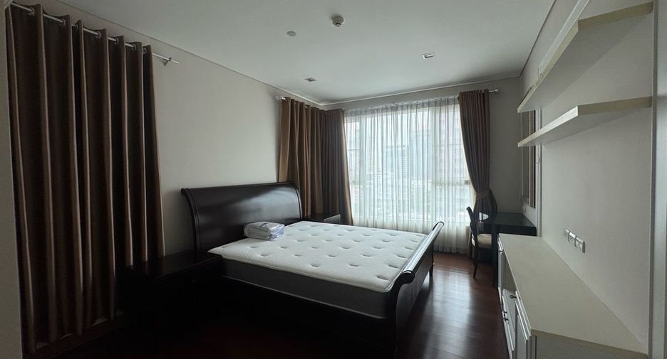 Wohnung zur Miete mit 2 Zimmer in Watthana, Bangkok