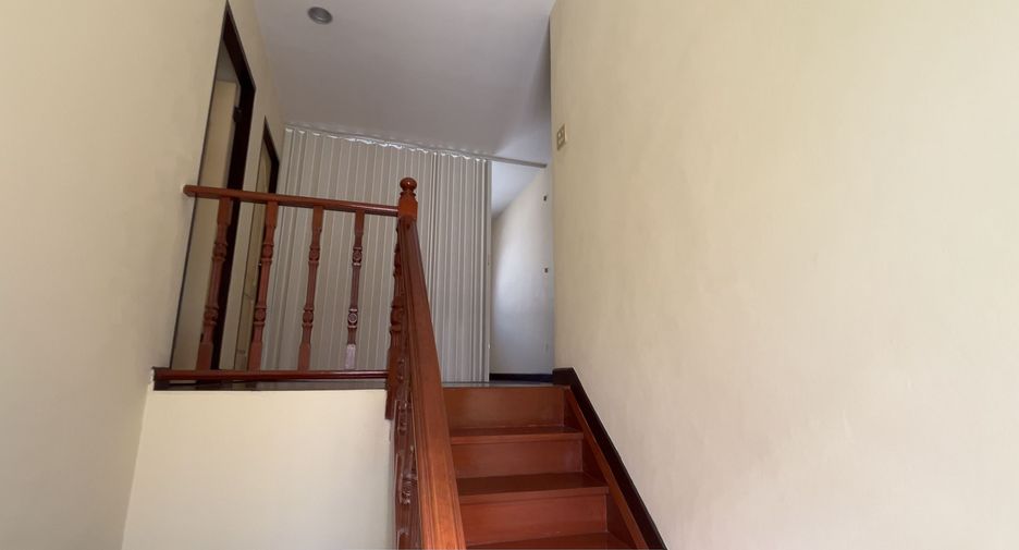出售 4 卧室 独立屋 在 Khlong Toei, 曼谷