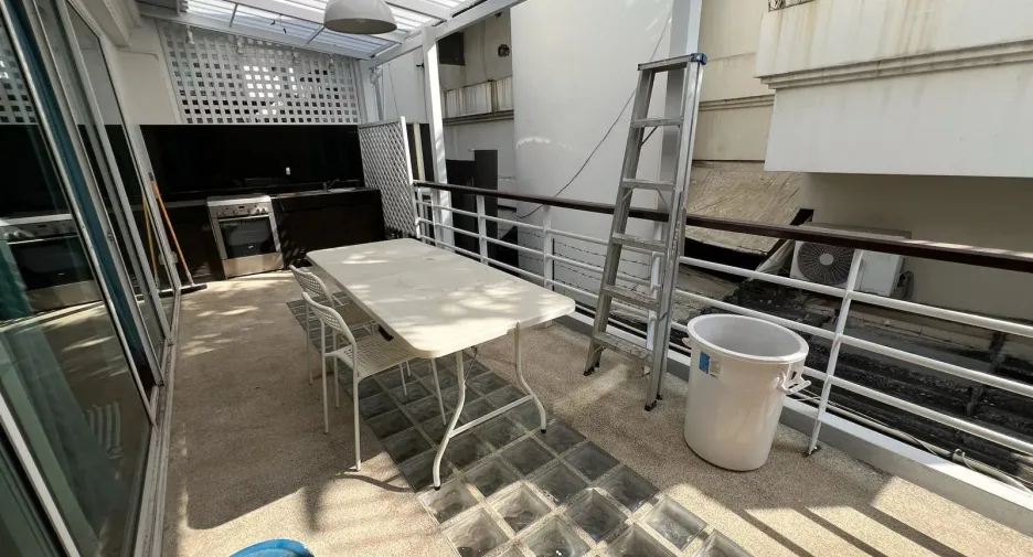 For sale 4 ベッドルーム townhouse in Watthana, Bangkok