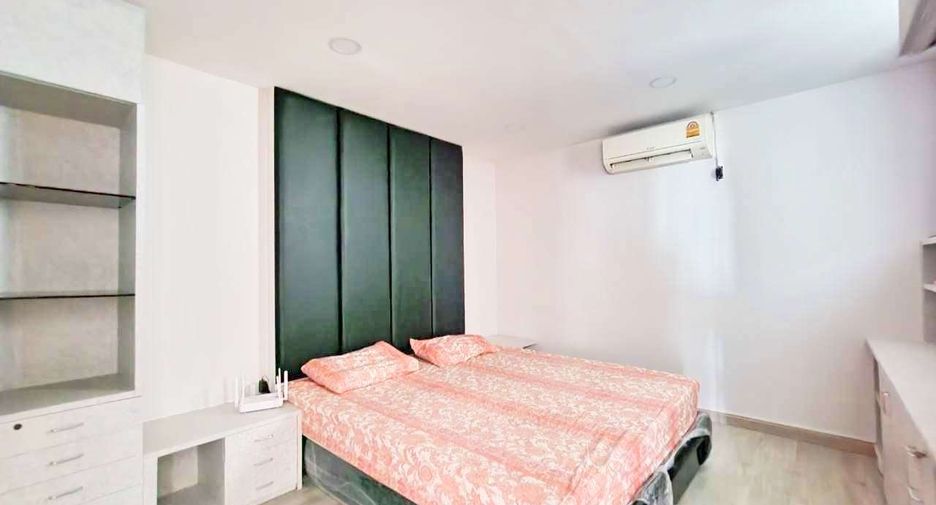 Condo en alquiler de 2 habitaciones en Khlong Toei, Bangkok
