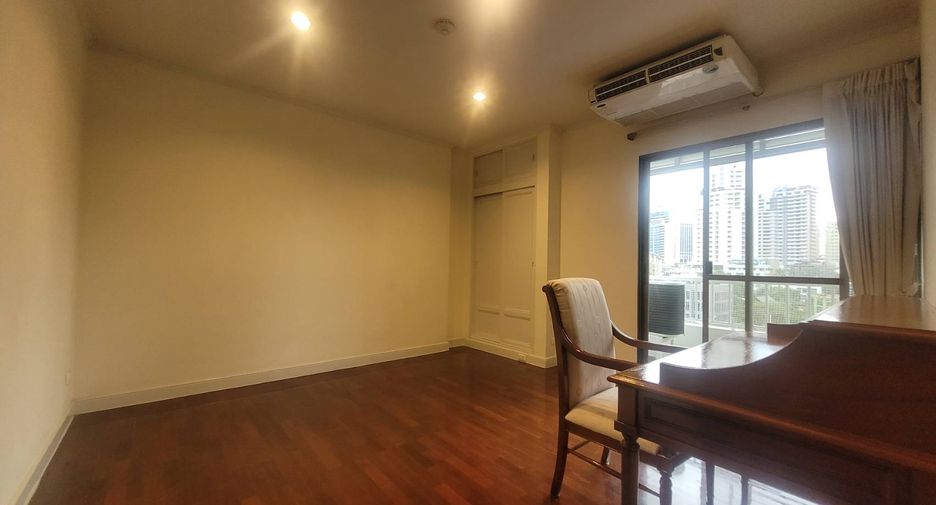 For rent 3 ベッドルーム condo in Watthana, Bangkok