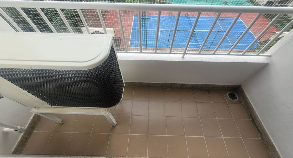 For rent 3 ベッドルーム condo in Watthana, Bangkok