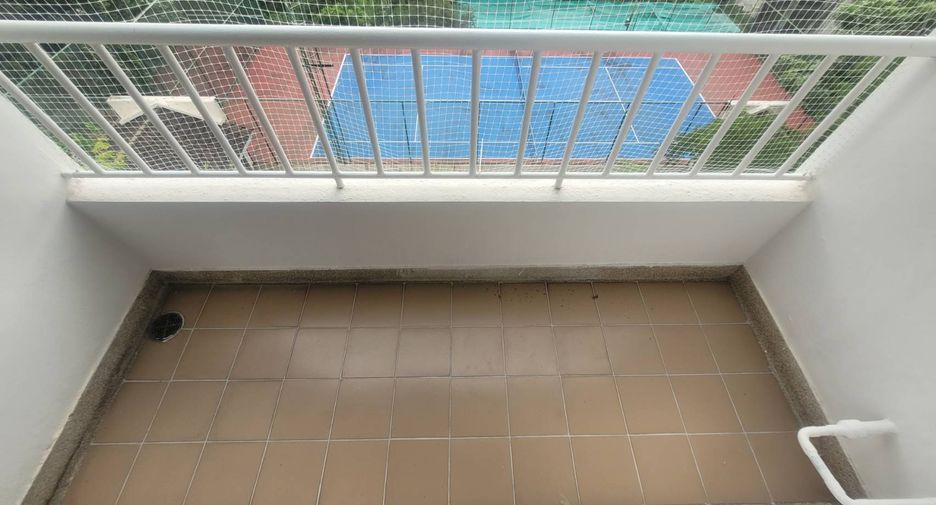 For rent 3 ベッドルーム condo in Watthana, Bangkok