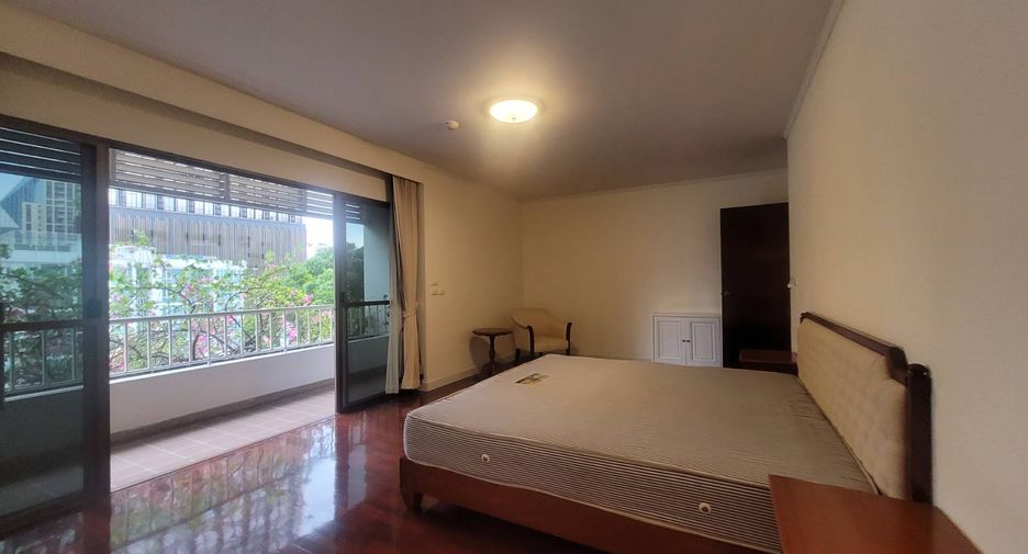 For rent 3 ベッドルーム condo in Watthana, Bangkok