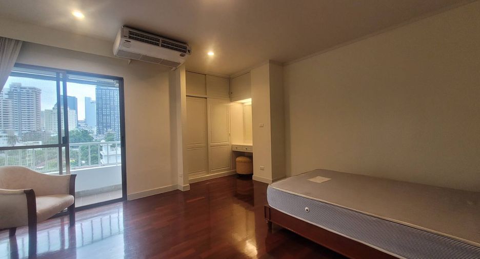 For rent 3 ベッドルーム condo in Watthana, Bangkok