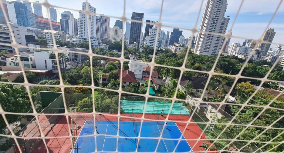 For rent 3 ベッドルーム condo in Watthana, Bangkok