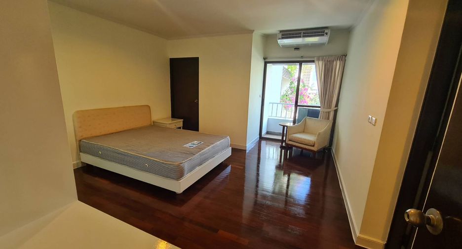 For rent 3 ベッドルーム condo in Watthana, Bangkok