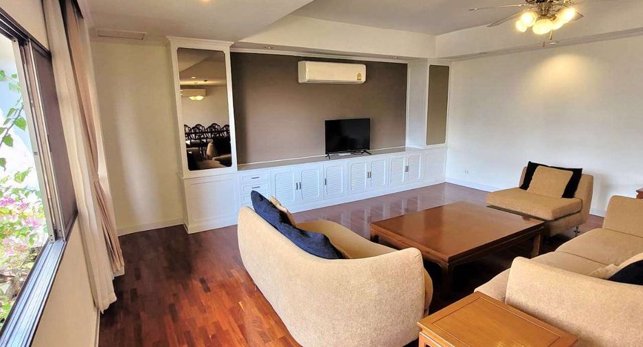 For rent 3 ベッドルーム condo in Watthana, Bangkok