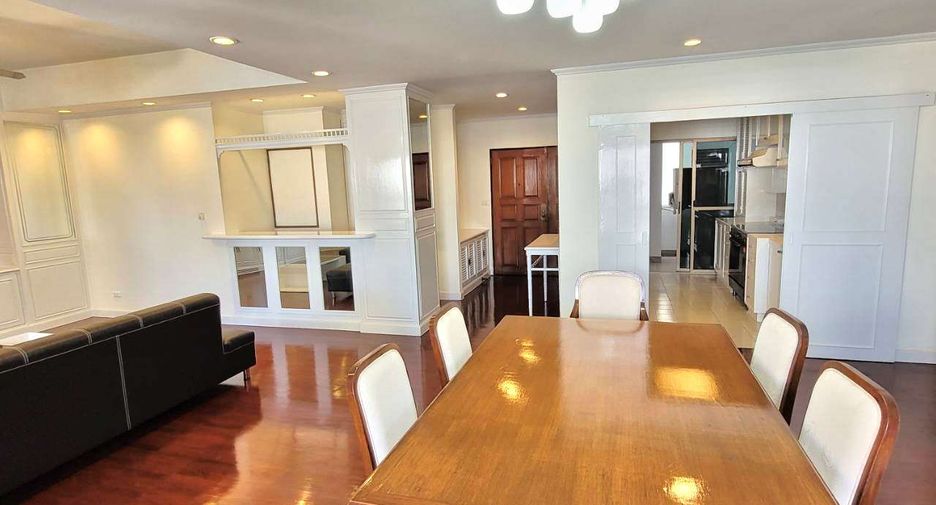 For rent 3 ベッドルーム condo in Watthana, Bangkok