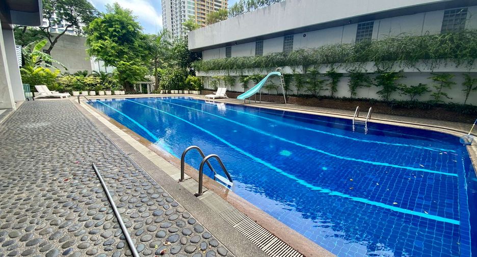 For rent 3 ベッドルーム condo in Watthana, Bangkok