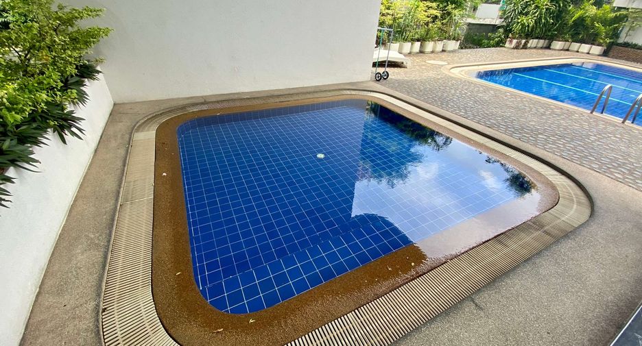 For rent 3 ベッドルーム condo in Watthana, Bangkok